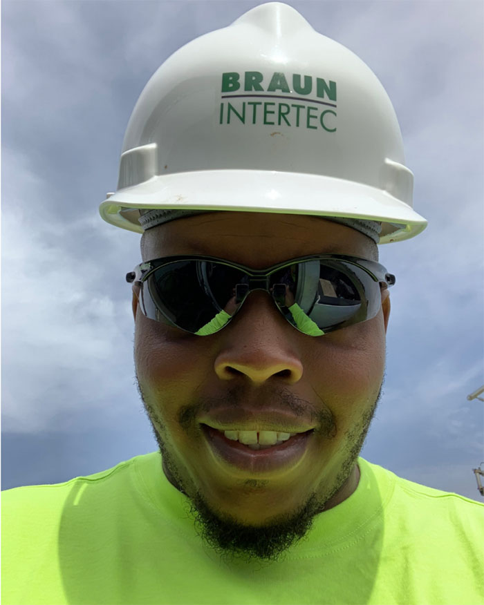 克里斯·卡尔霍恩