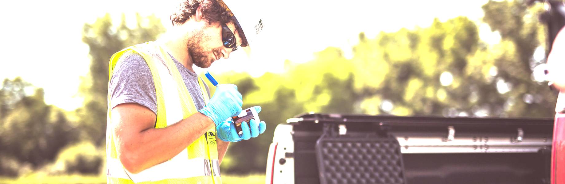 万博app可靠吗市场背景横幅