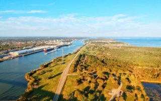 manbet体育滚球Braun Intertec Office聚焦：德克萨斯州亚瑟港