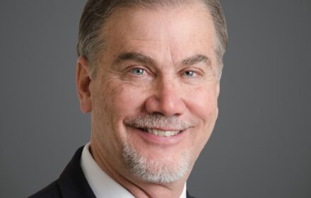 蒂姆·托尼安·布劳恩（manbet体育滚球Tim Tonyan Braun）Intertec建筑和结构科学副总裁